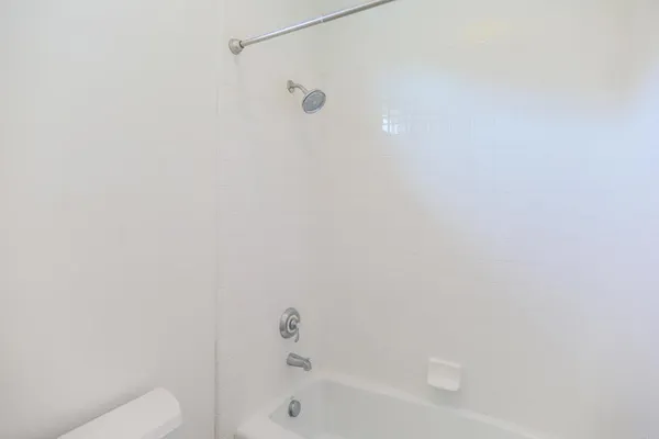 $9,850 | 415 North Cedros Avenue, Solana Beach, CA 92075