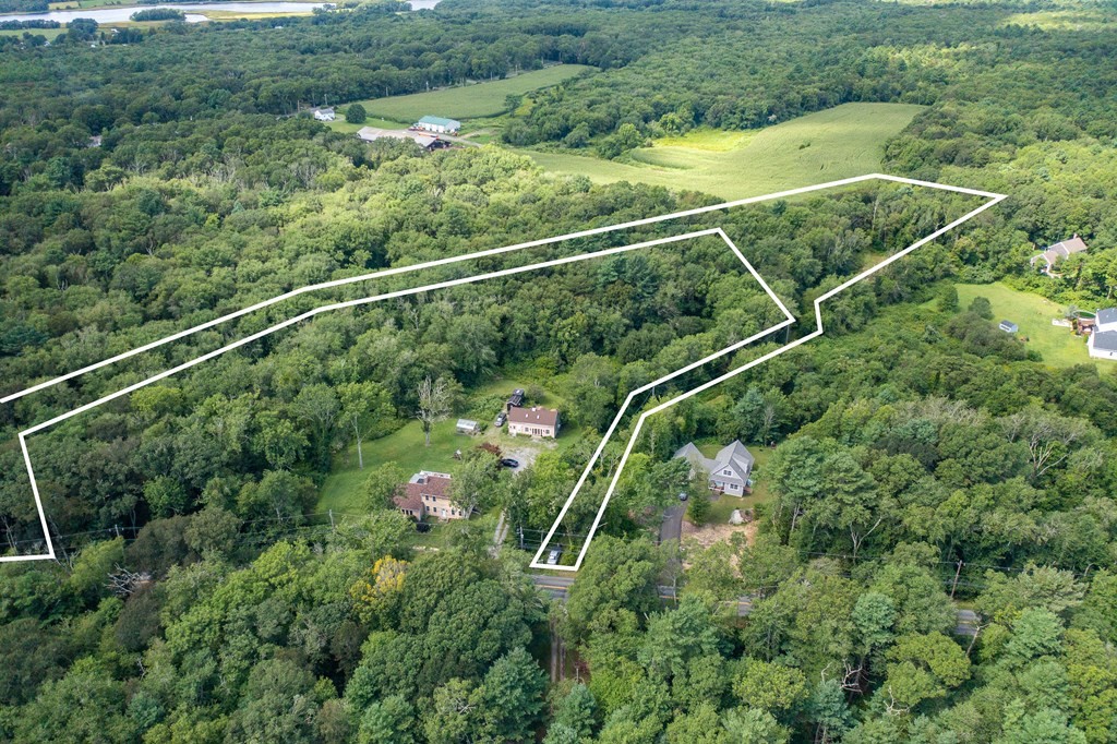 708 Hixbridge Road Westport, MA 02790 - Photo 12 of 15 Gallery Image 12