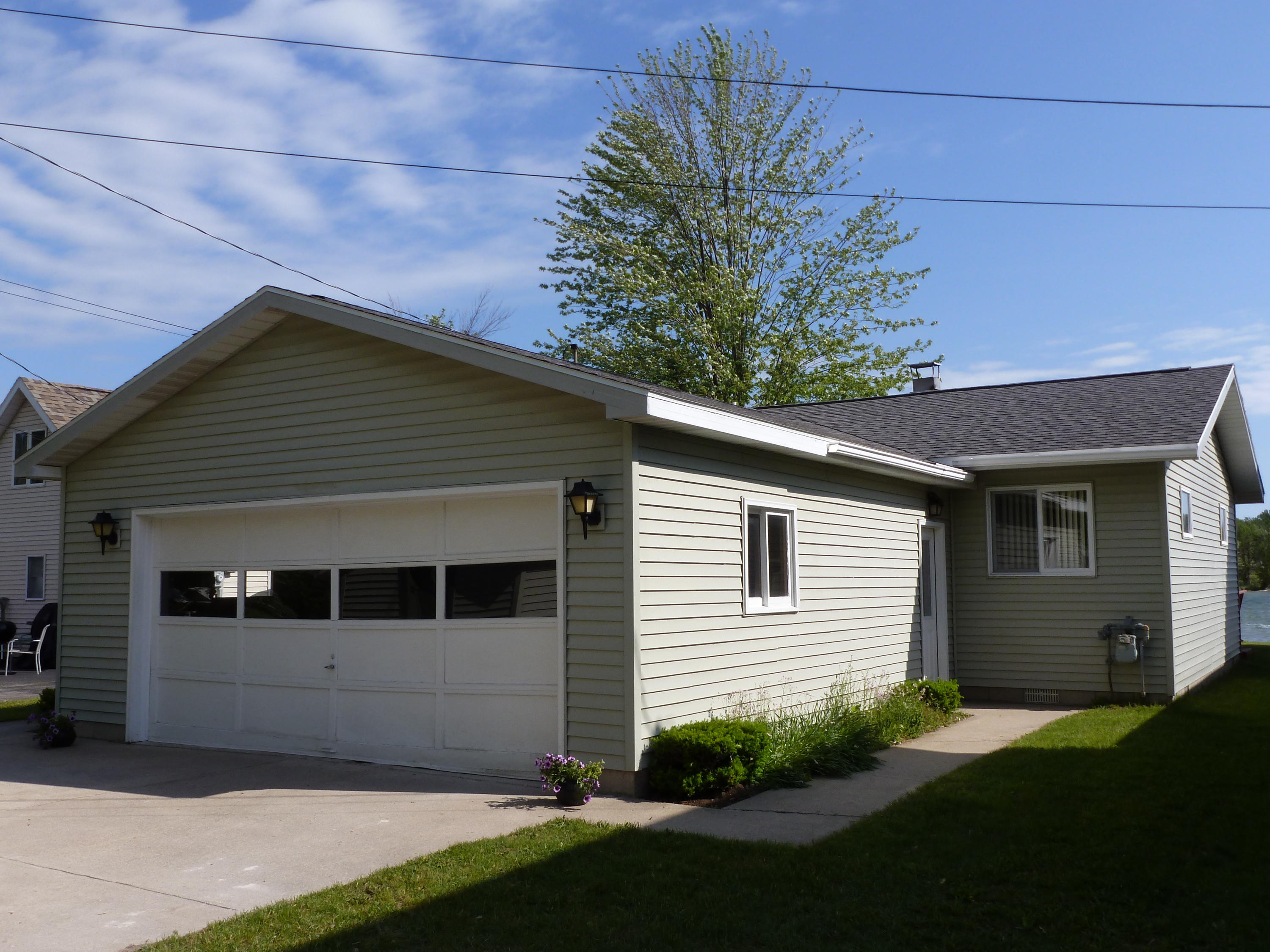 1698 Gitchi Manitou Road Alpena, MI 49707 - Photo 2 of 14 Gallery Image 2