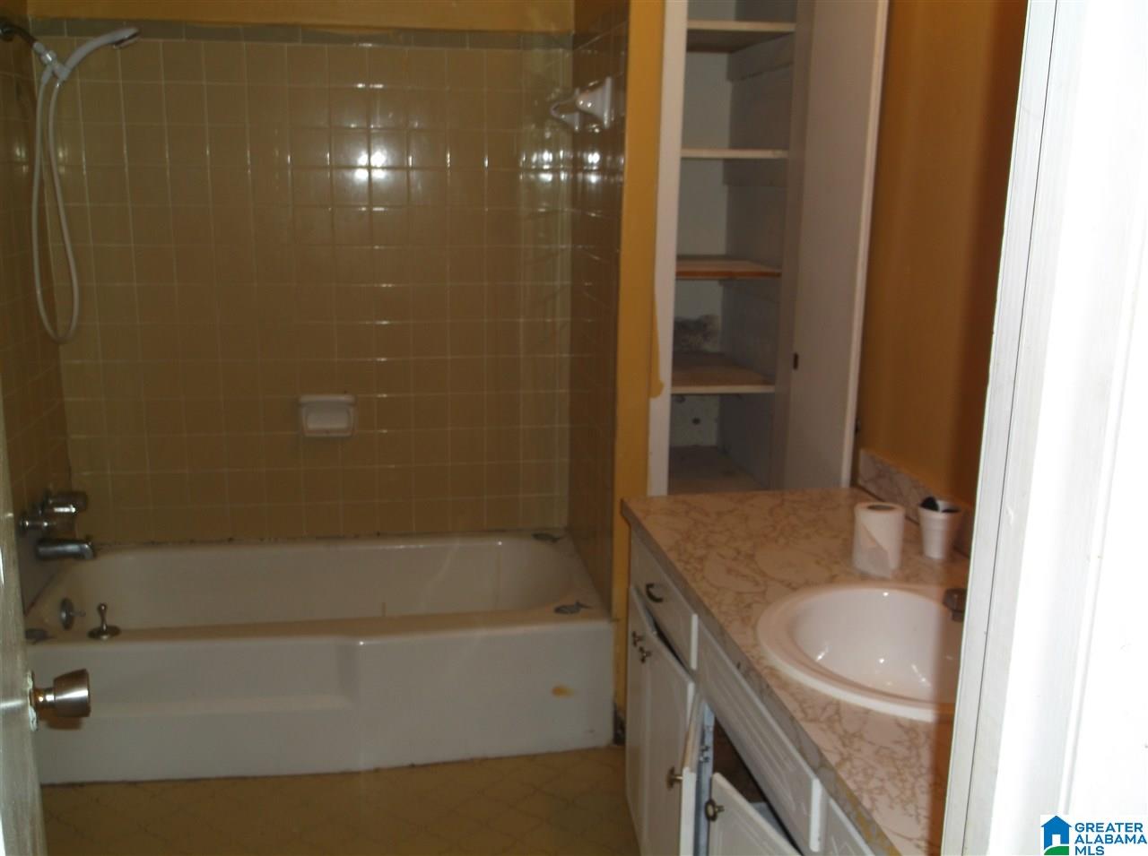 422 4th Street Northwest Arab, AL 35016 - Photo 10 of 19