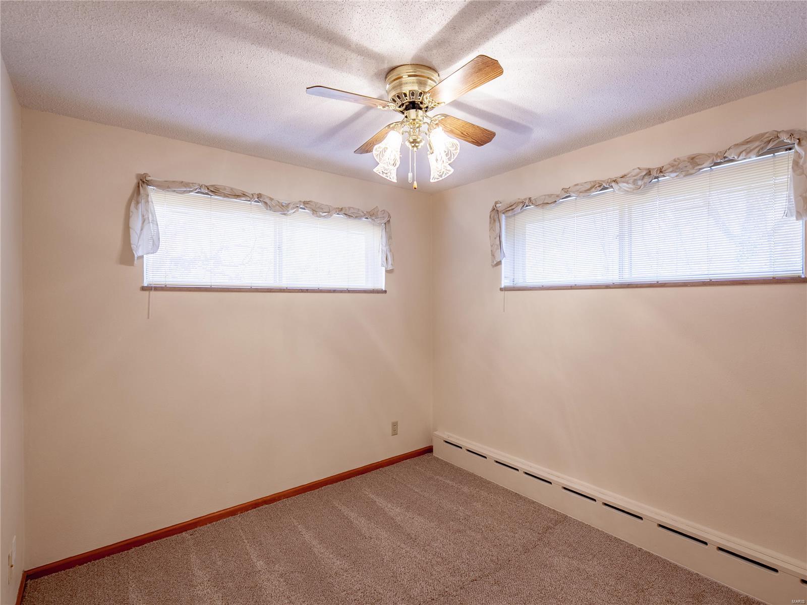 5431 Ringer Road St. Louis, MO 63129 - Photo 15 of 26 Gallery Image 15