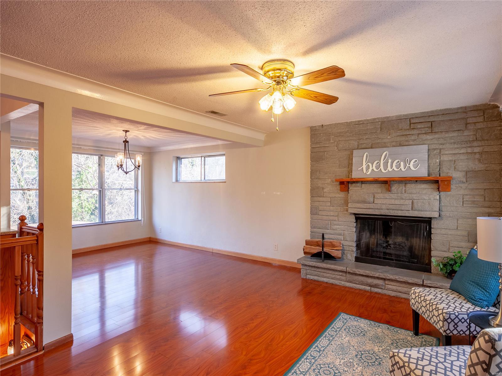5431 Ringer Road St. Louis, MO 63129 - Photo 6 of 26 Gallery Image 6