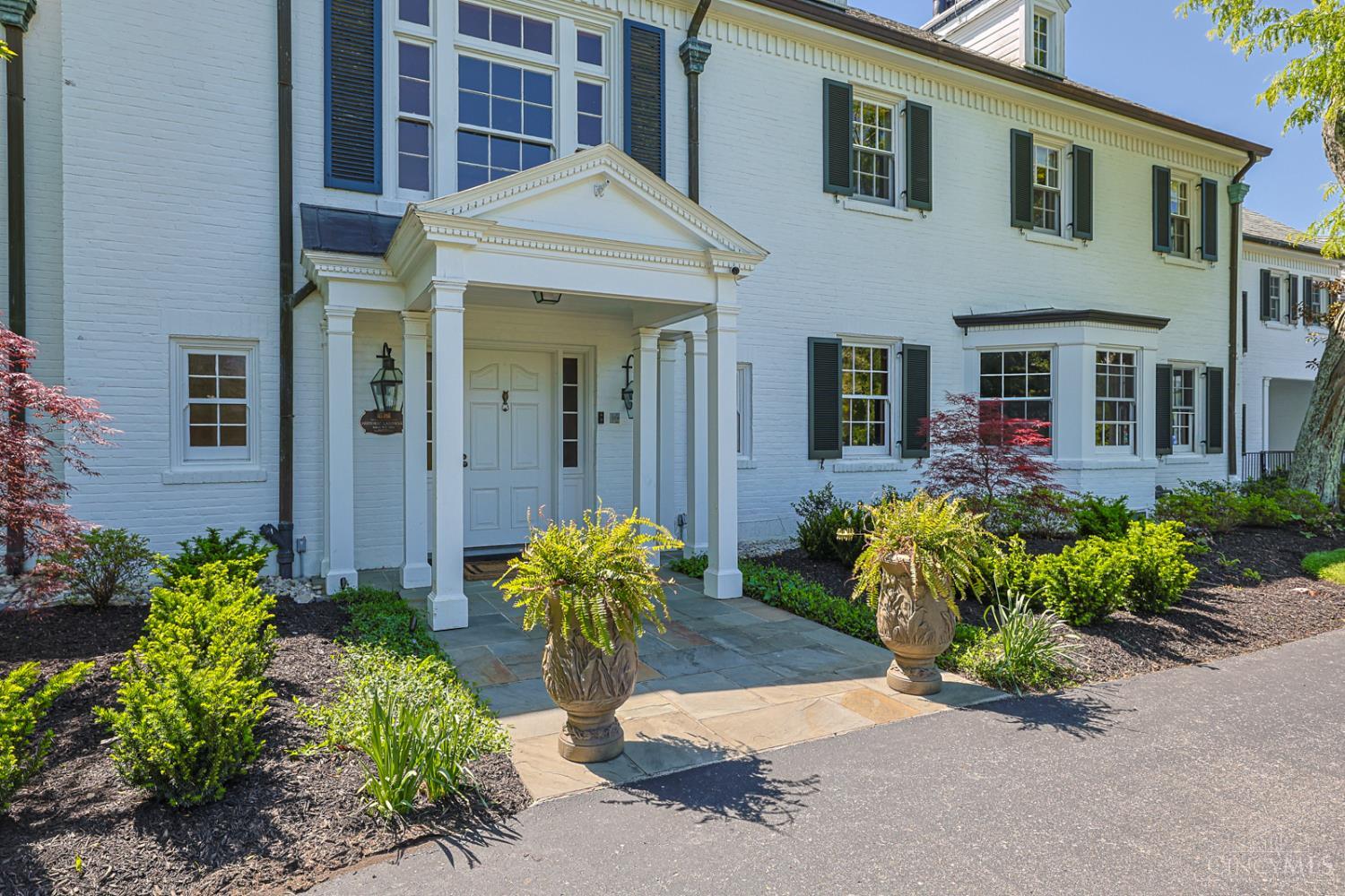 9675 Cunningham Road Cincinnati, OH 45243 - Photo 5 of 99