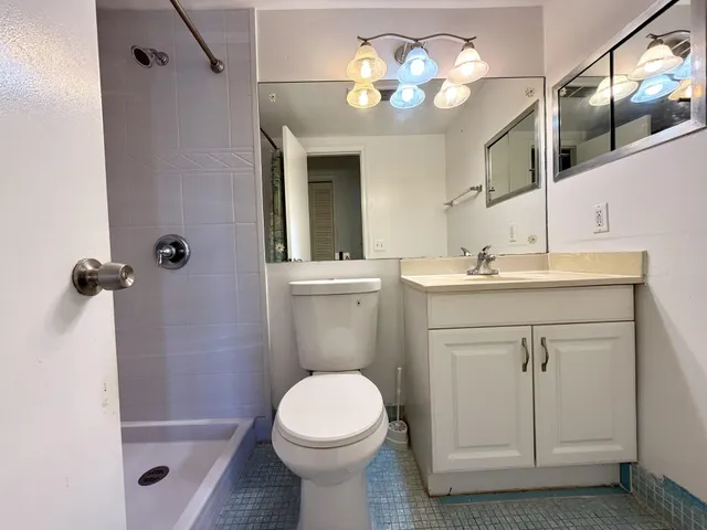 $1,500 | 158 Easthampton G, West Palm Beach, FL 33417