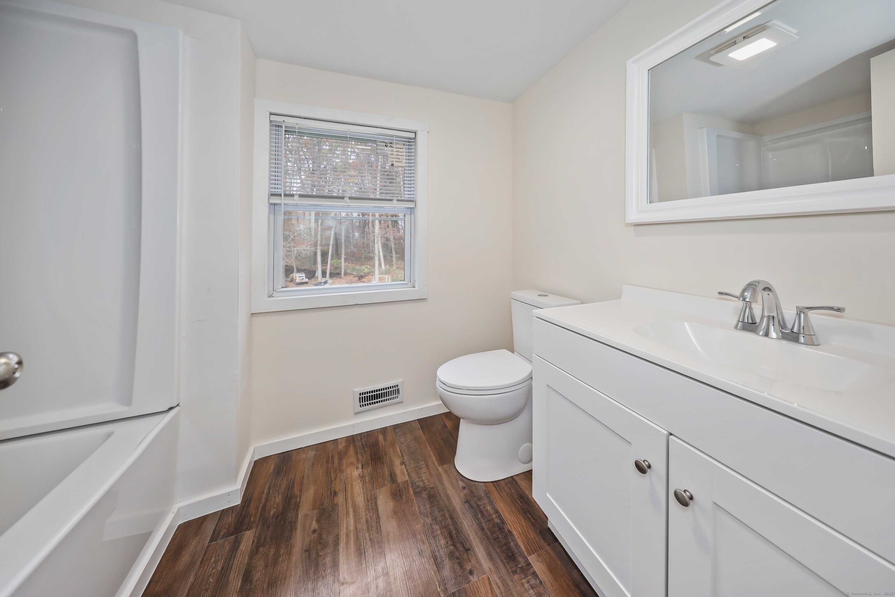 10 Kulas Terrace Seymour, CT 06483 - Photo 16 of 38