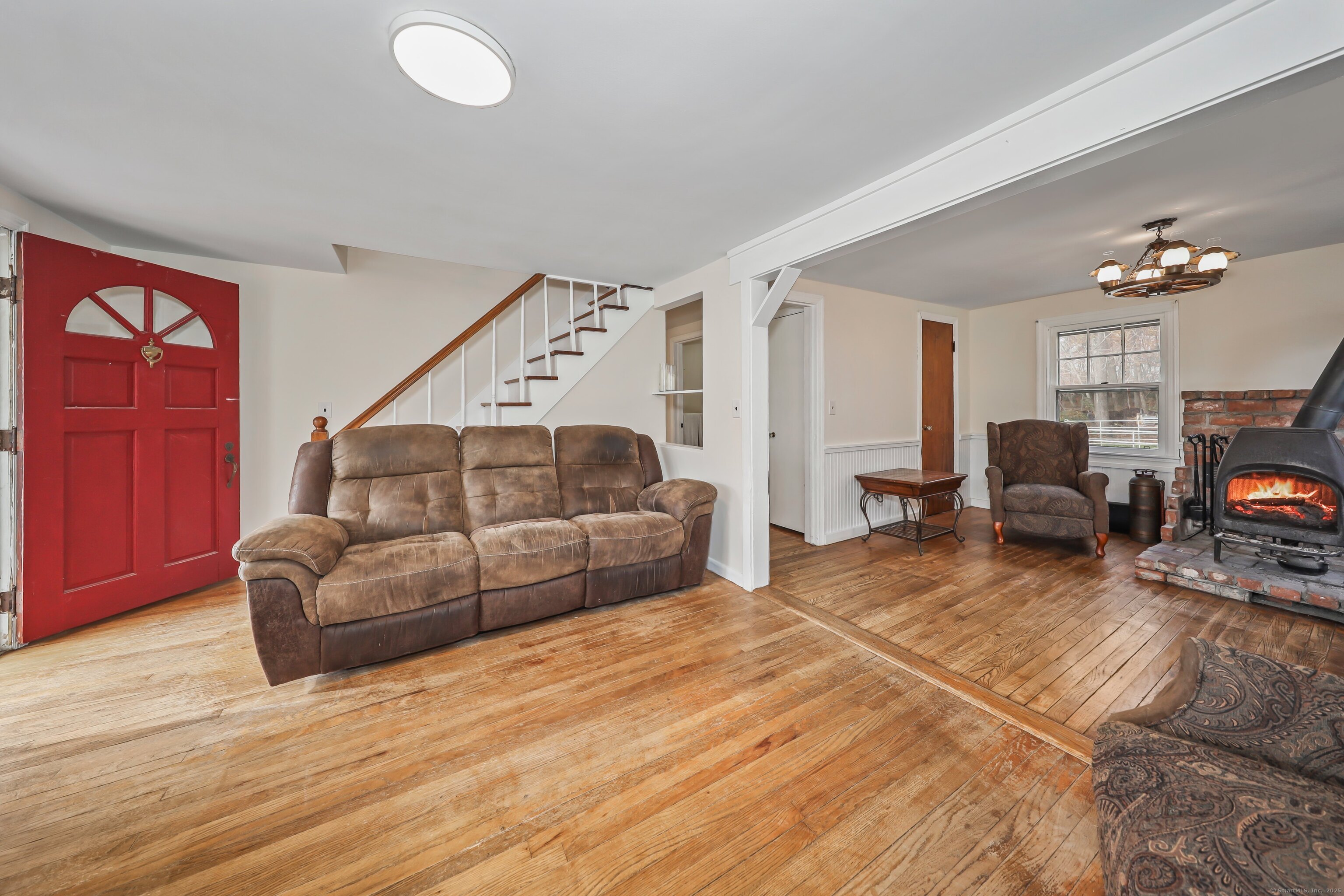 10 Kulas Terrace Seymour, CT 06483 - Photo 4 of 38