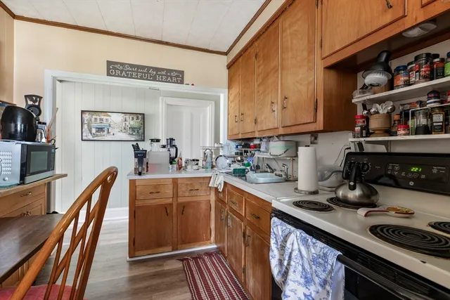 $979,900 | 584-586 Mt Hope Avenue, Fall River, MA 02724