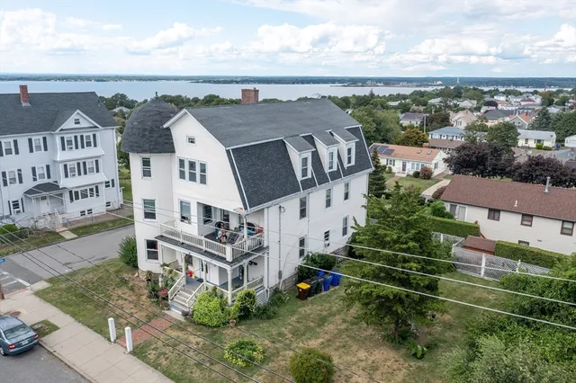 $979,900 | 584-586 Mt Hope Avenue, Fall River, MA 02724