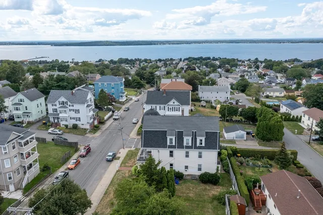 $979,900 | 584-586 Mt Hope Avenue, Fall River, MA 02724