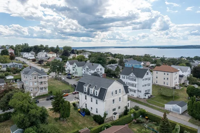 $979,900 | 584-586 Mt Hope Avenue, Fall River, MA 02724