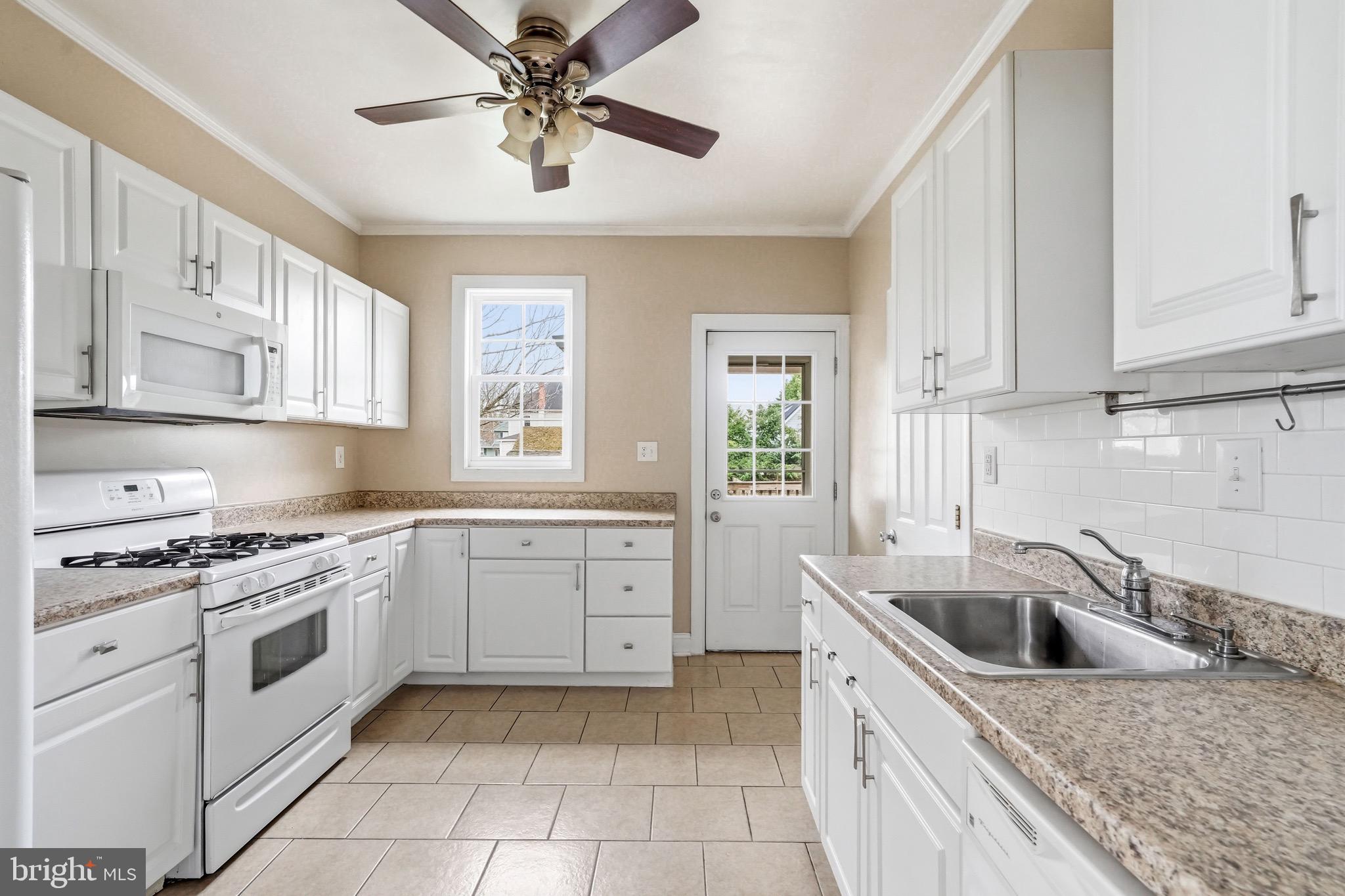 119 Grandview Avenue Pitman, NJ 08071 - Photo 14 of 72