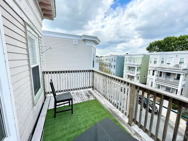 $2,800 | 26 Taft Street, Unit 3, Boston, MA 02125