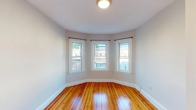 $2,800 | 26 Taft Street, Unit 3, Boston, MA 02125