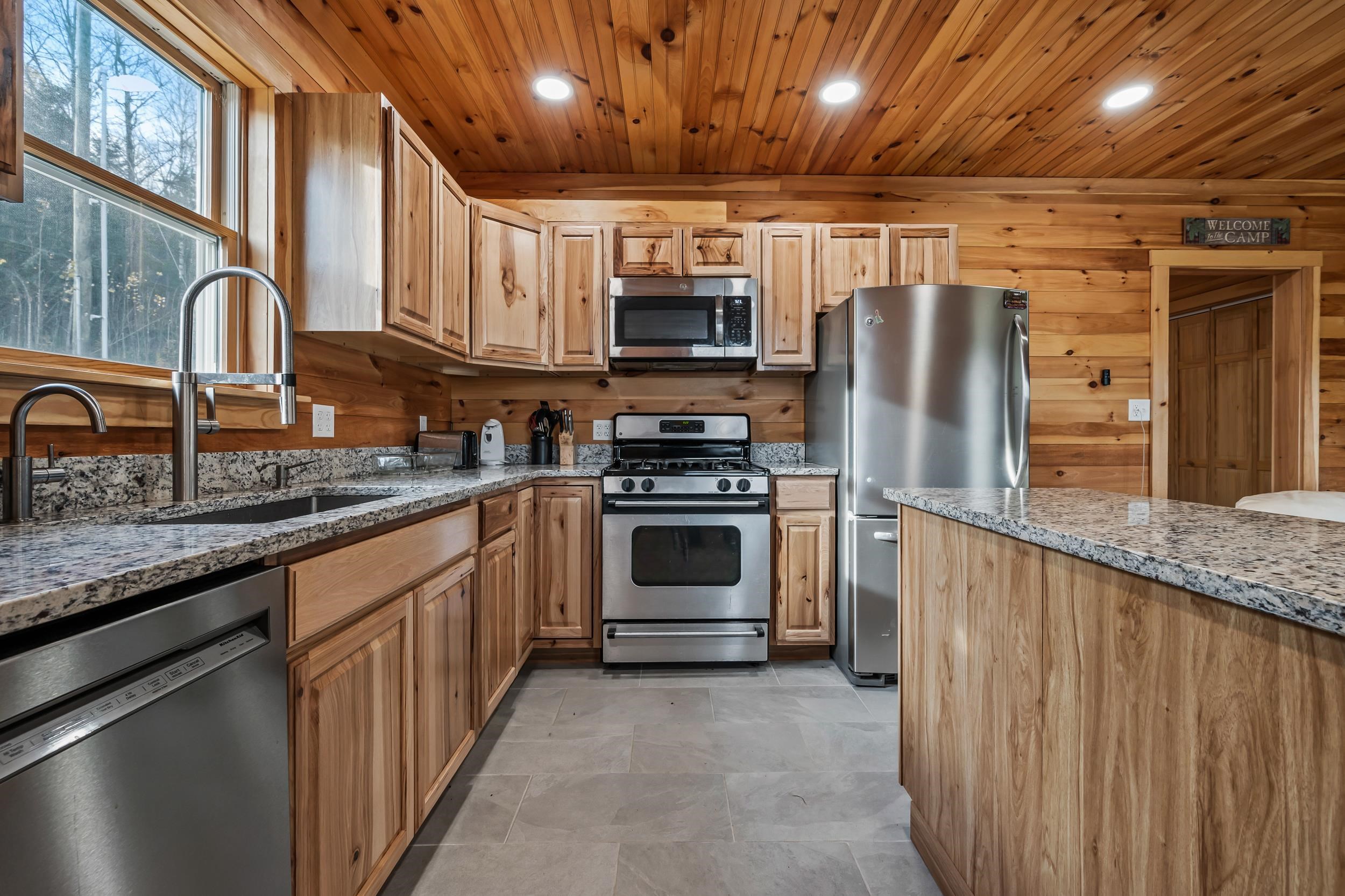 10 Pontook Estates Road Dummer, NH 03588 - Photo 3 of 33