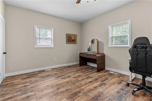 $160,000 | 2414 Washington Street, Lexington, MO 64067