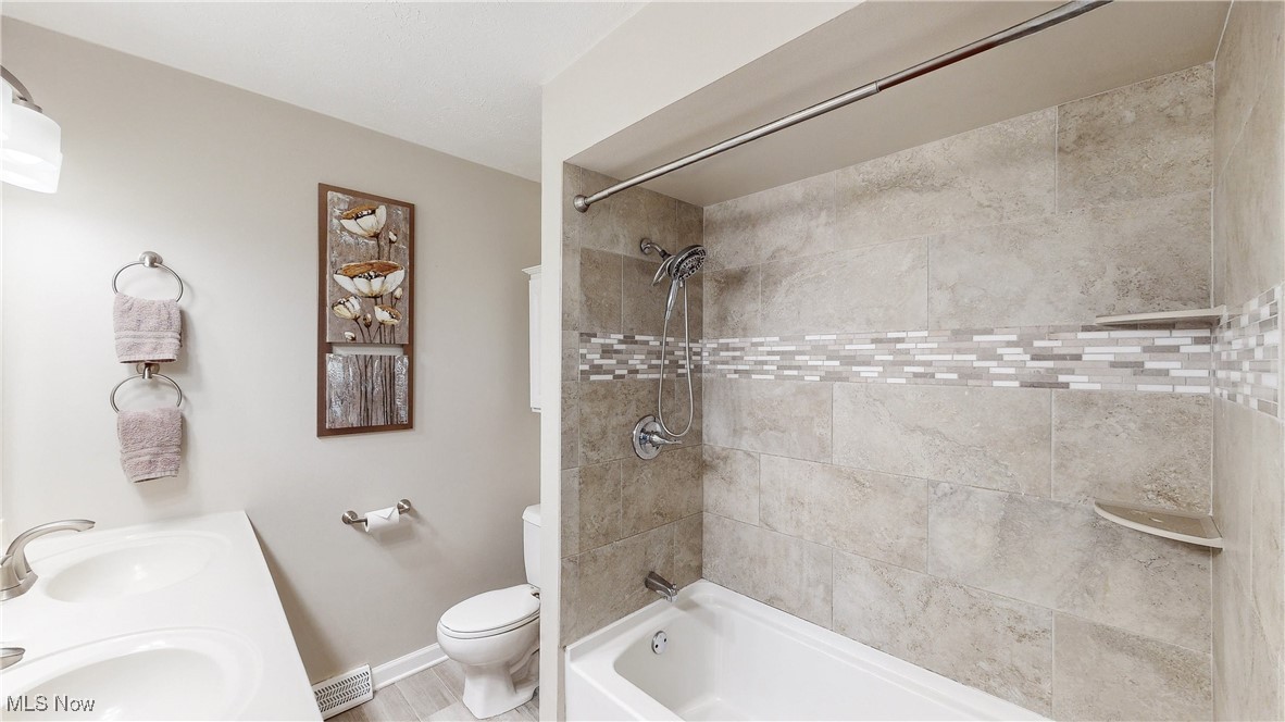 2169 Maplewood Road Stow, OH 44224 - Photo 14 of 31 Gallery Image 14