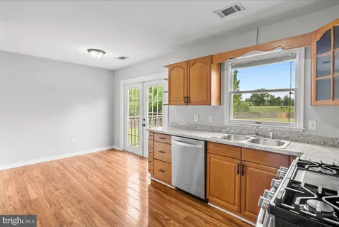 $315,000 | 201 Nightingale Avenue, Stephens City, VA 22655