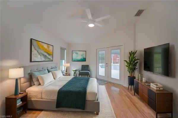 $1,299,000 | 825 Desoto Boulevard North, Naples, FL 34120