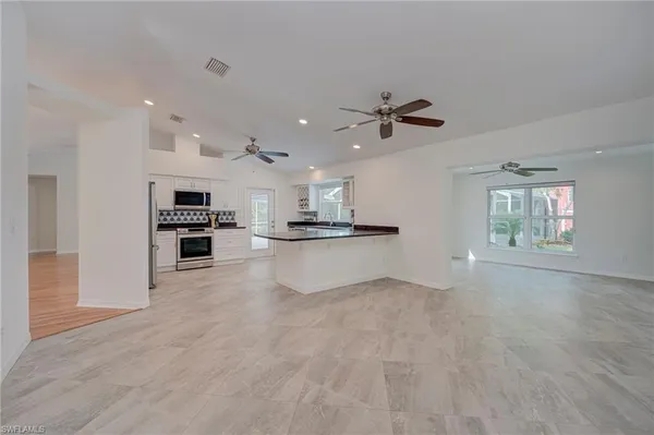 $1,299,000 | 825 Desoto Boulevard North, Naples, FL 34120