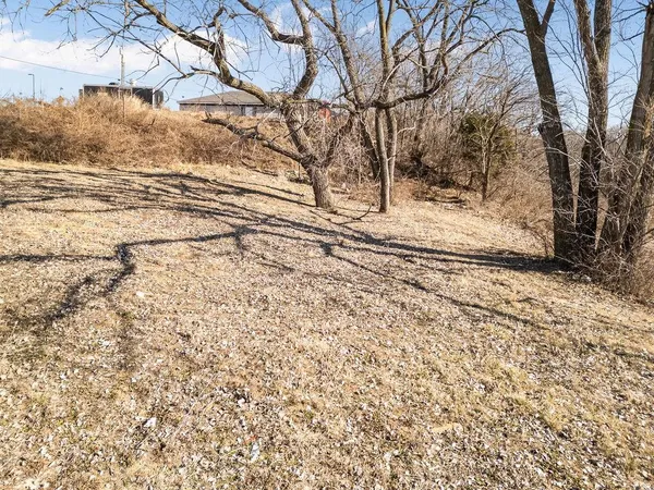 $130,000 | 11225 East US Highway 24, Independence, MO 64054