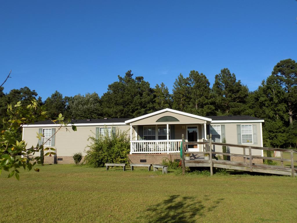 3220 State Rd S-14-28 Alcolu, SC 29001 - Photo 1 of 1
