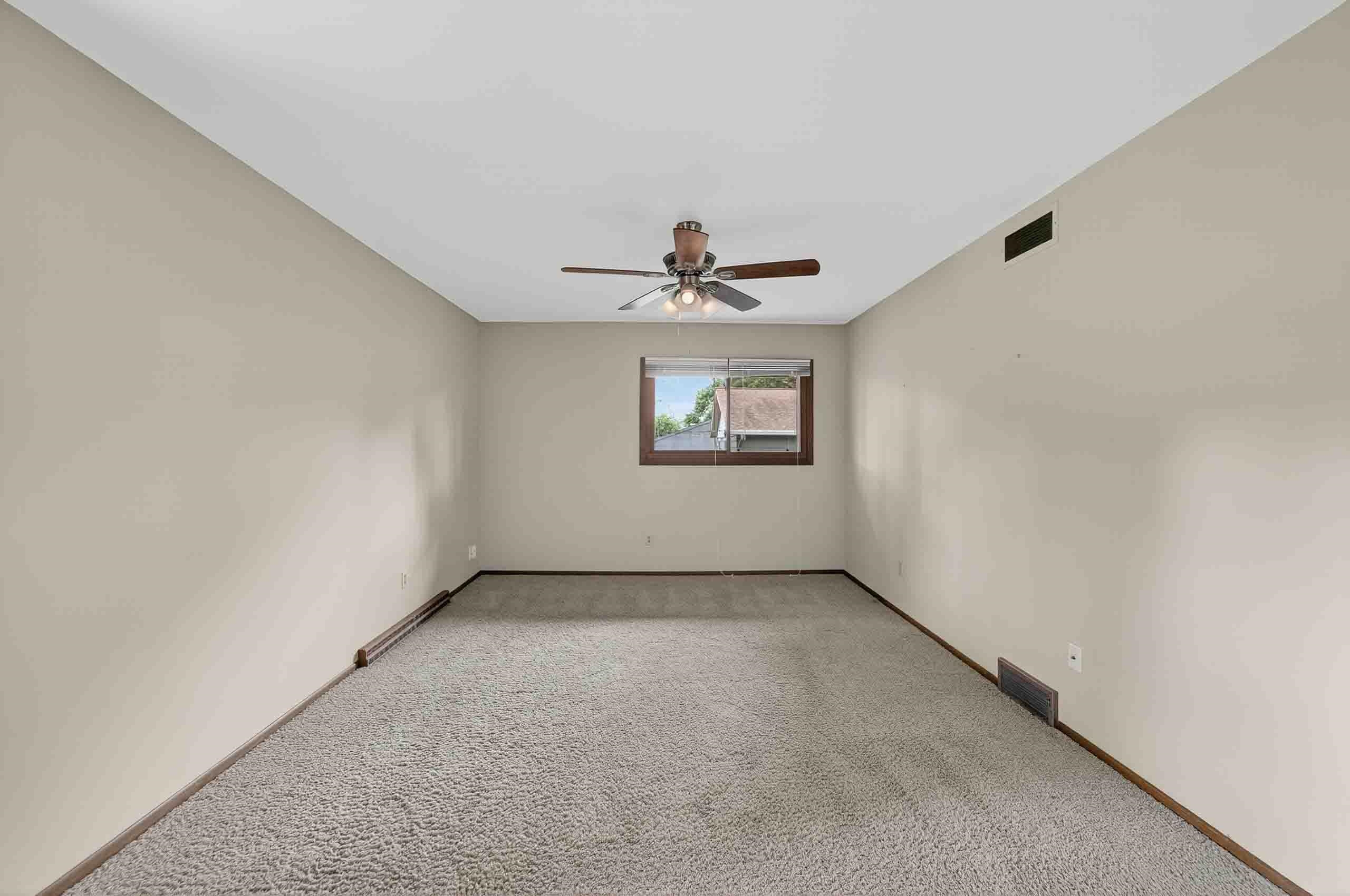 7013 Cardinal Drive Middleton, WI 53562 - Photo 32 of 48