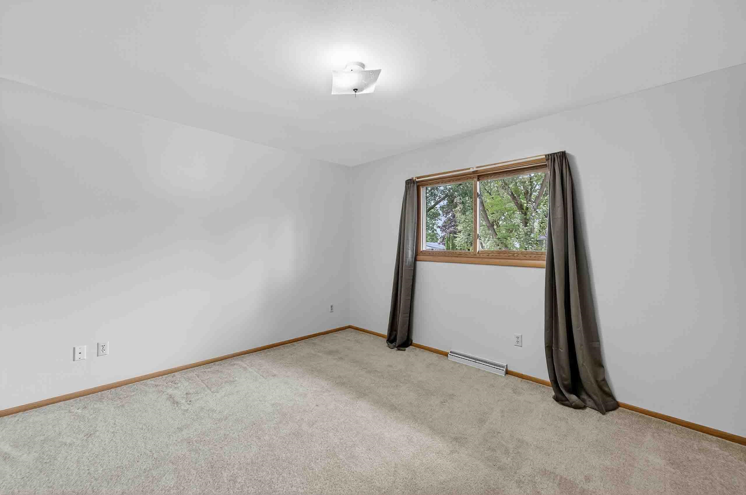 7013 Cardinal Drive Middleton, WI 53562 - Photo 36 of 48