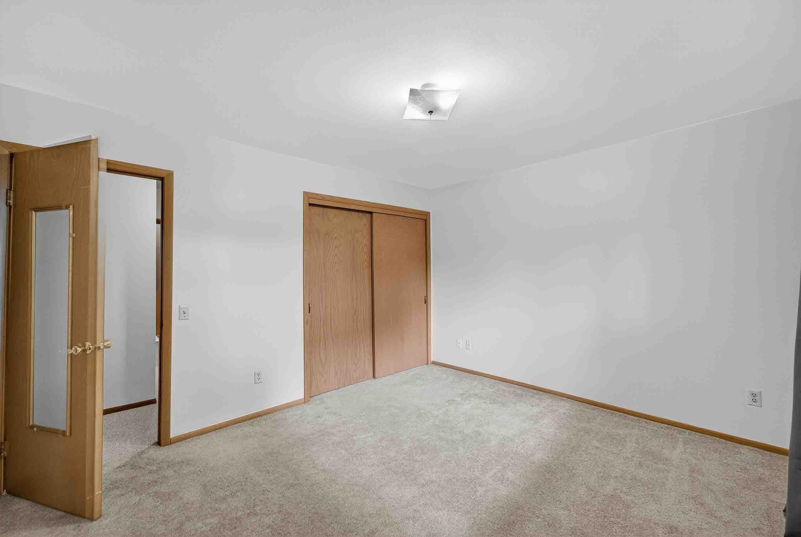 7013 Cardinal Drive Middleton, WI 53562 - Photo 38 of 48