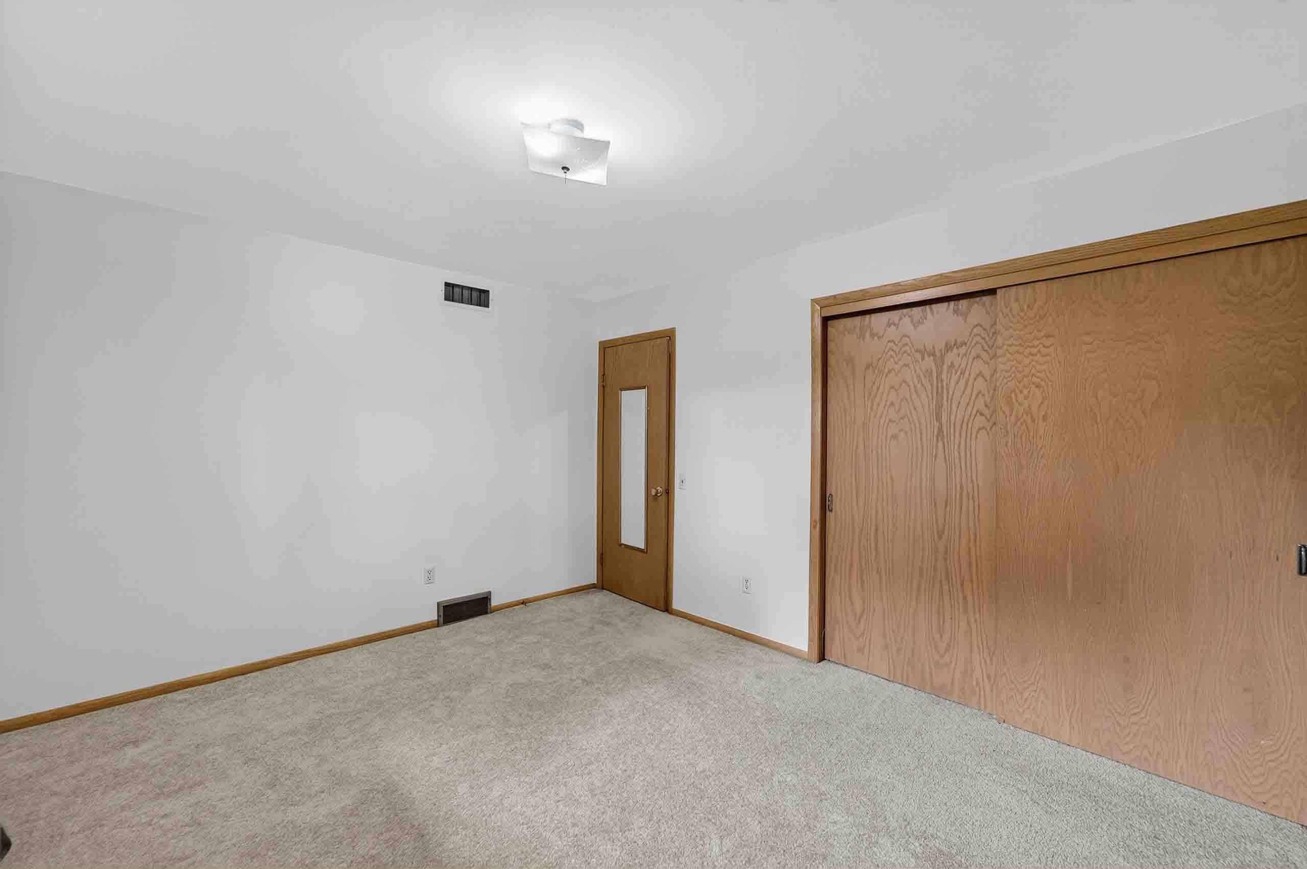 7013 Cardinal Drive Middleton, WI 53562 - Photo 39 of 48