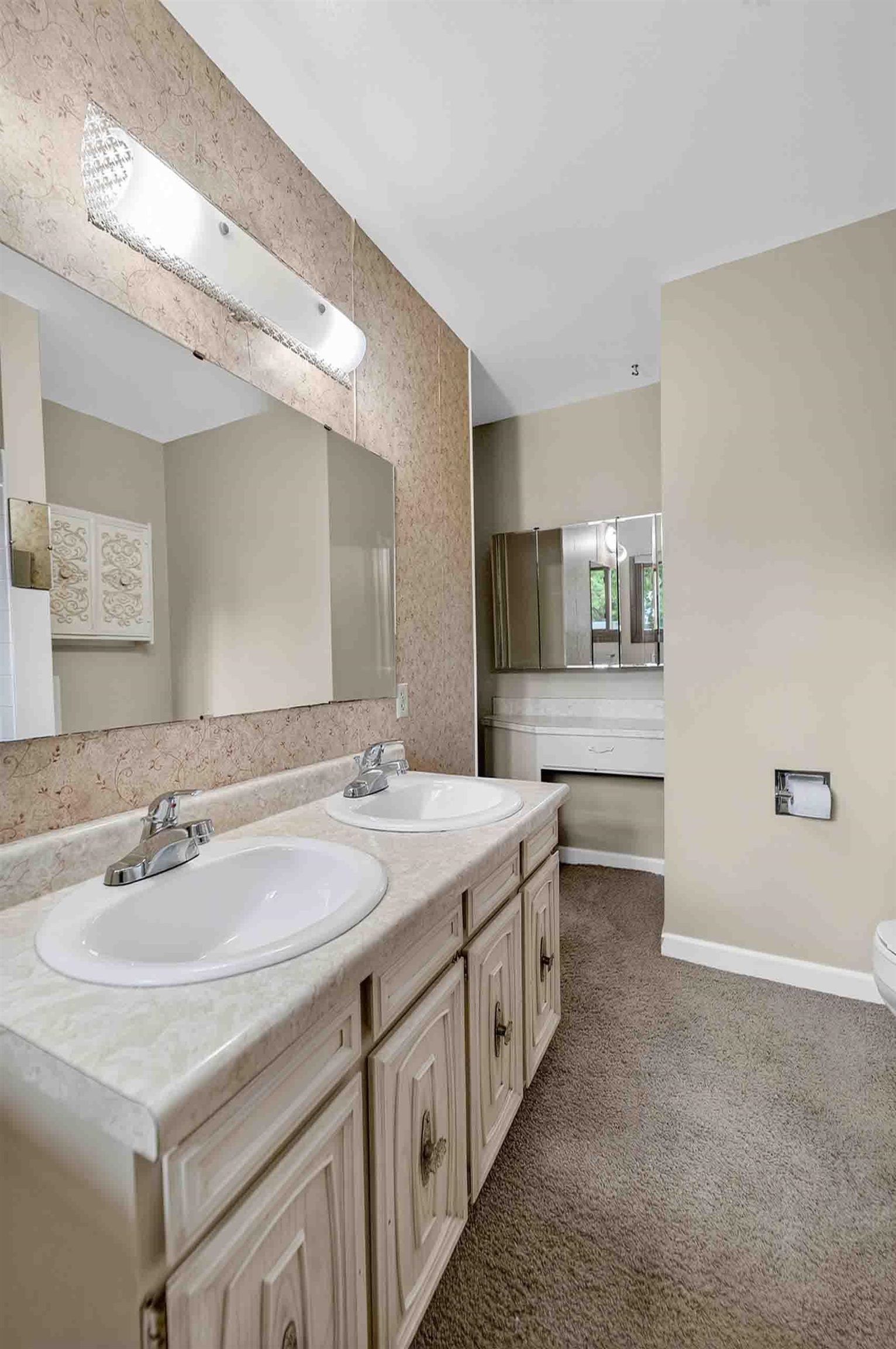 7013 Cardinal Drive Middleton, WI 53562 - Photo 40 of 48