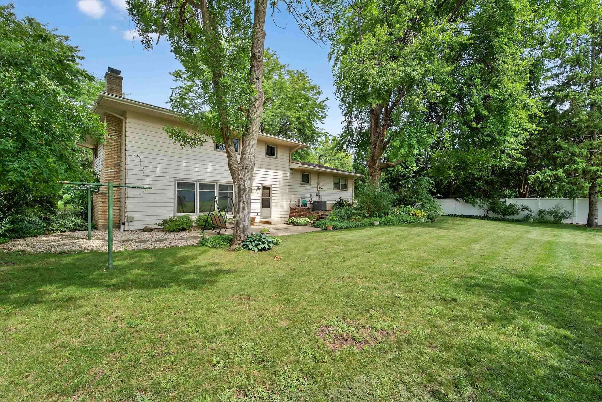 7013 Cardinal Drive Middleton, WI 53562 - Photo 42 of 48