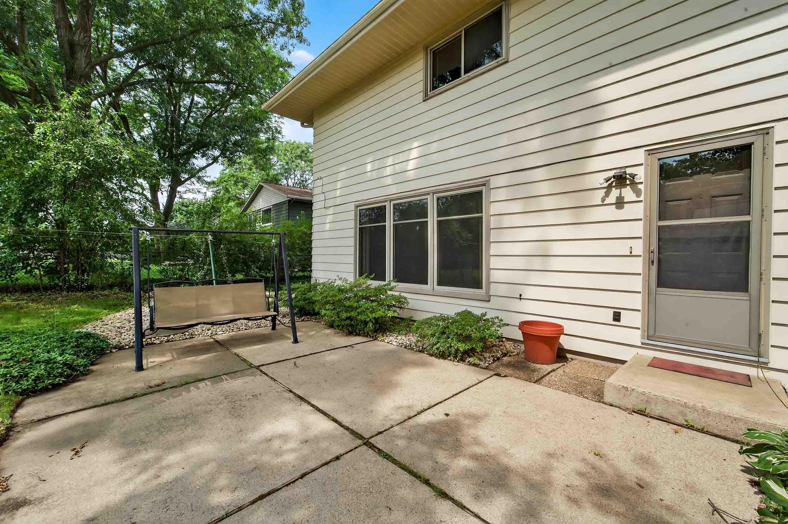 7013 Cardinal Drive Middleton, WI 53562 - Photo 44 of 48