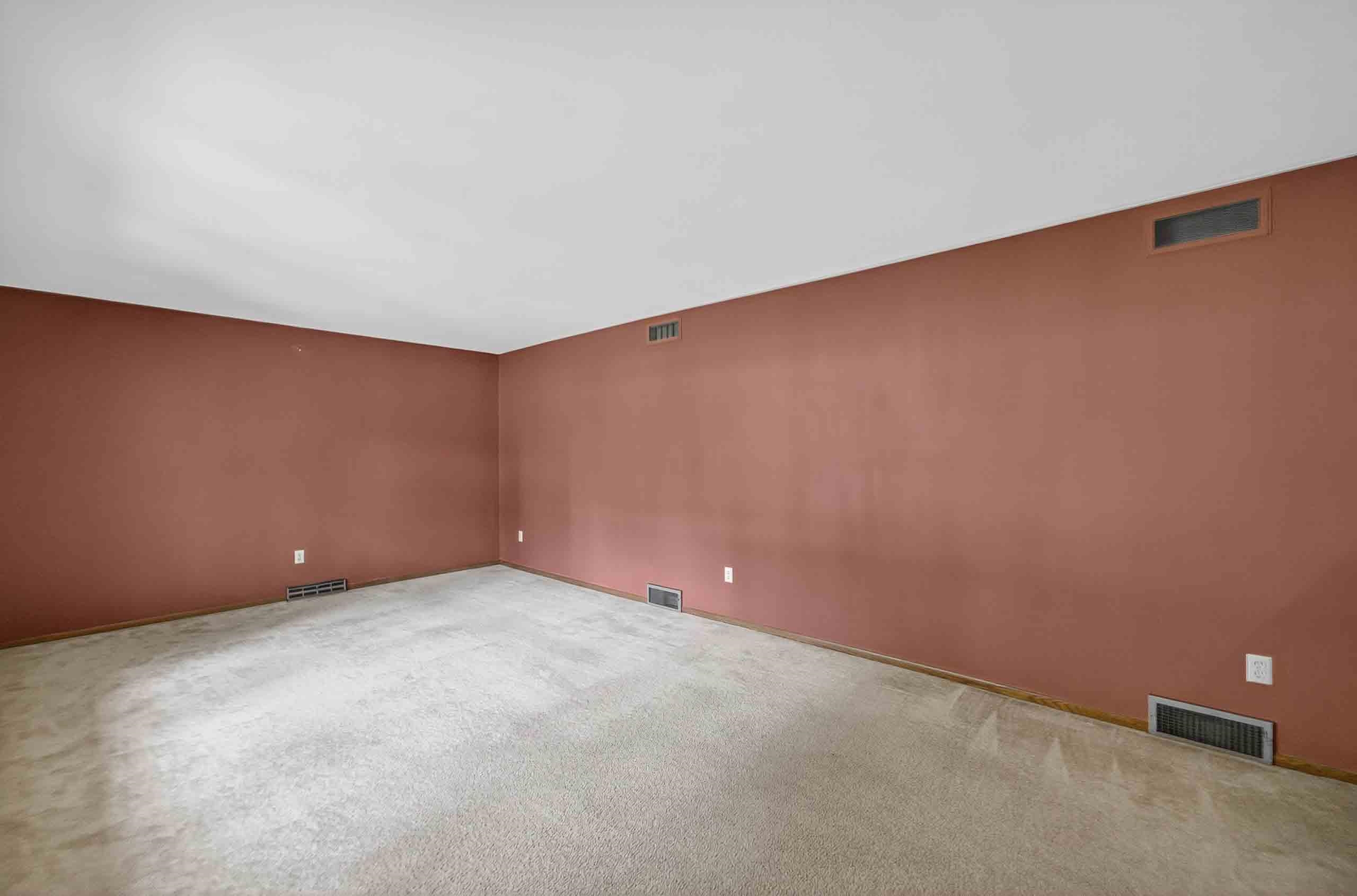 7013 Cardinal Drive Middleton, WI 53562 - Photo 5 of 48