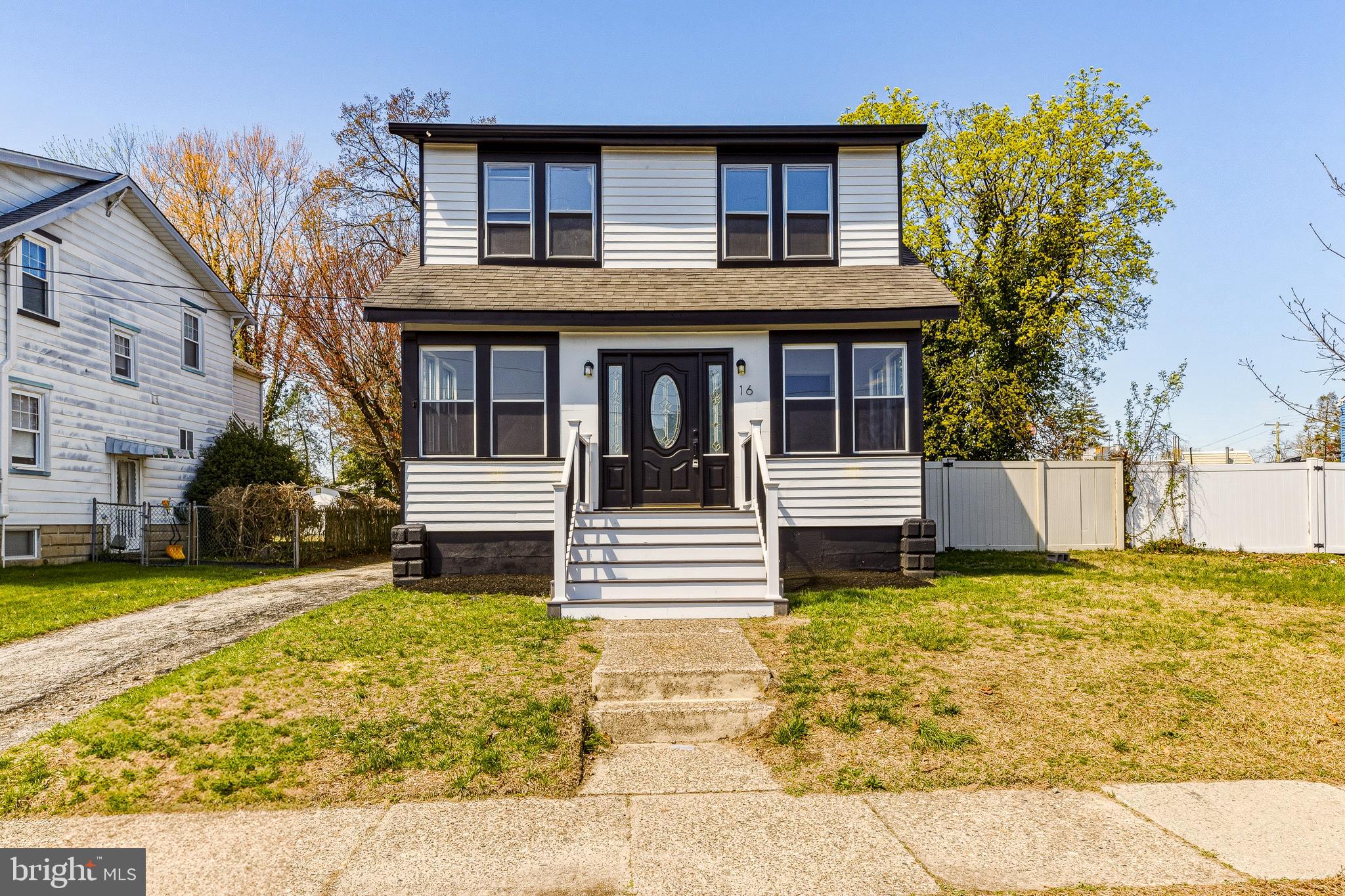 16 Madison Avenue Laurel Springs, NJ 08021 - Photo 1 of 20