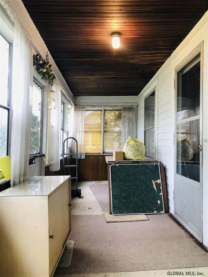 752 Curry Road Rotterdam, NY 12306 - Photo 8 of 29 Photo 8