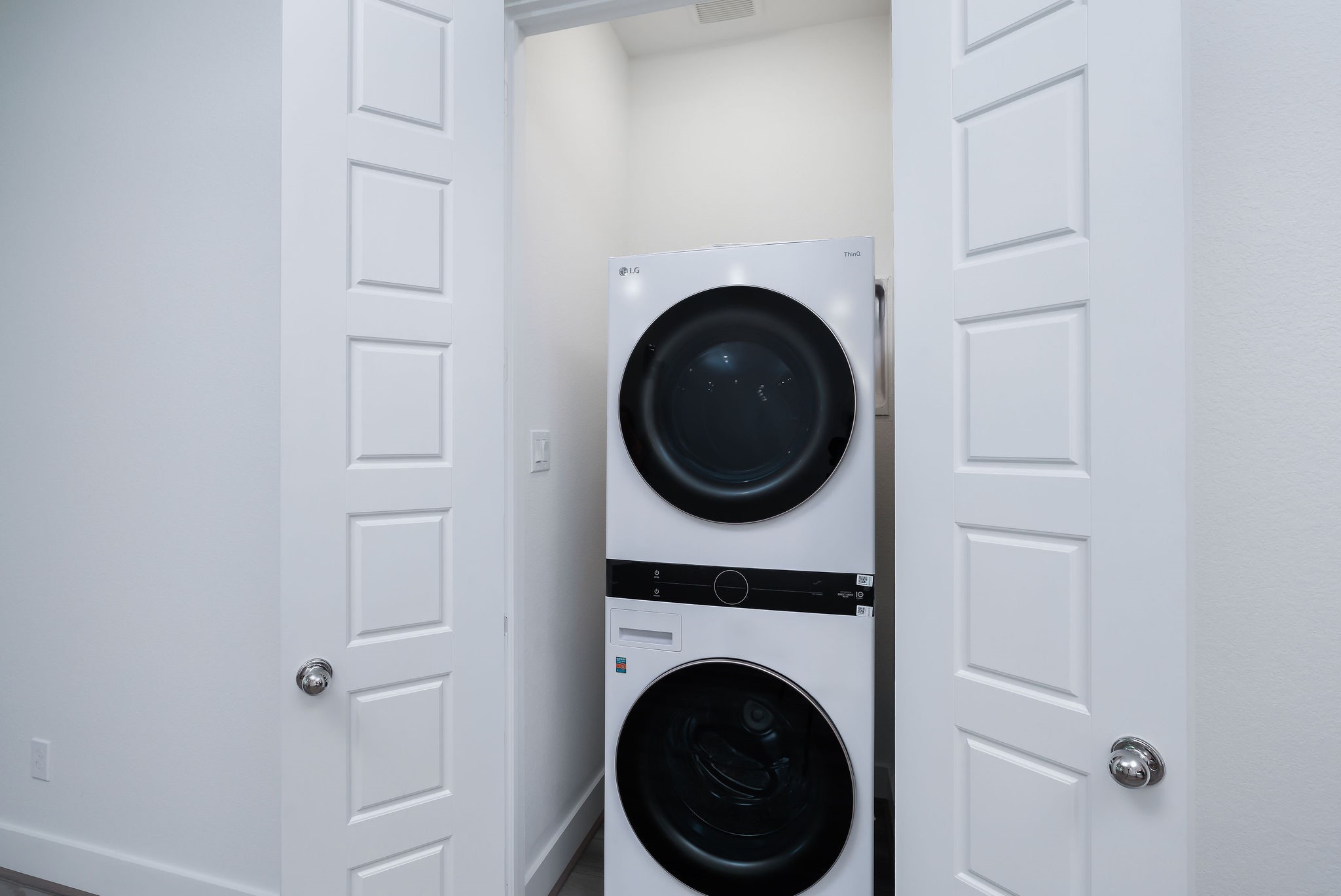 68 Fairway Drive Trinity, TX 75862 - Photo 40 of 48 Regular sized washer/dryer included