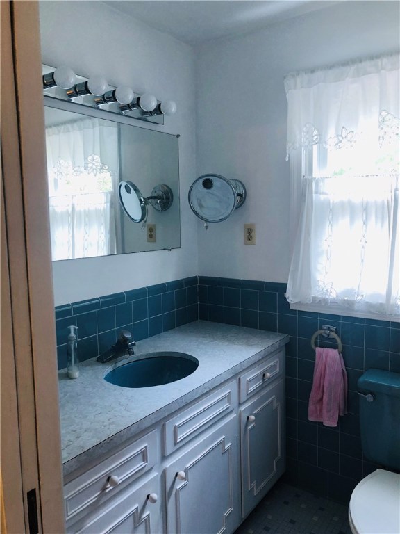 8 Briarwood Road Lincoln, RI 02865 - Photo 21 of 27