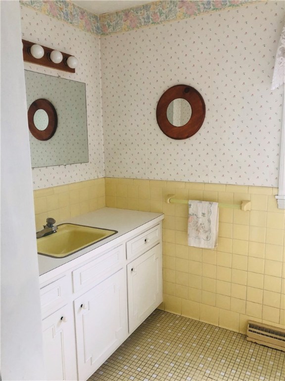 8 Briarwood Road Lincoln, RI 02865 - Photo 24 of 27