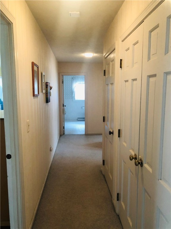 8 Briarwood Road Lincoln, RI 02865 - Photo 4 of 27