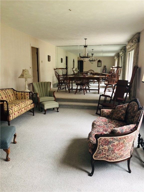 8 Briarwood Road Lincoln, RI 02865 - Photo 9 of 27