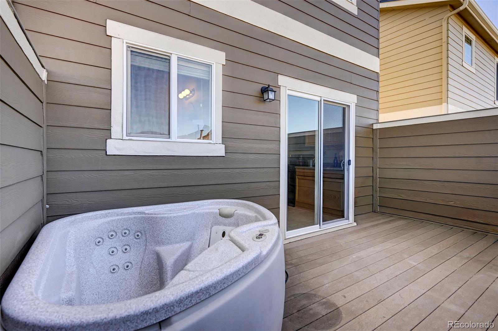 5653 Saint Patrick View Colorado Springs, CO 80923 - Photo 19 of 44