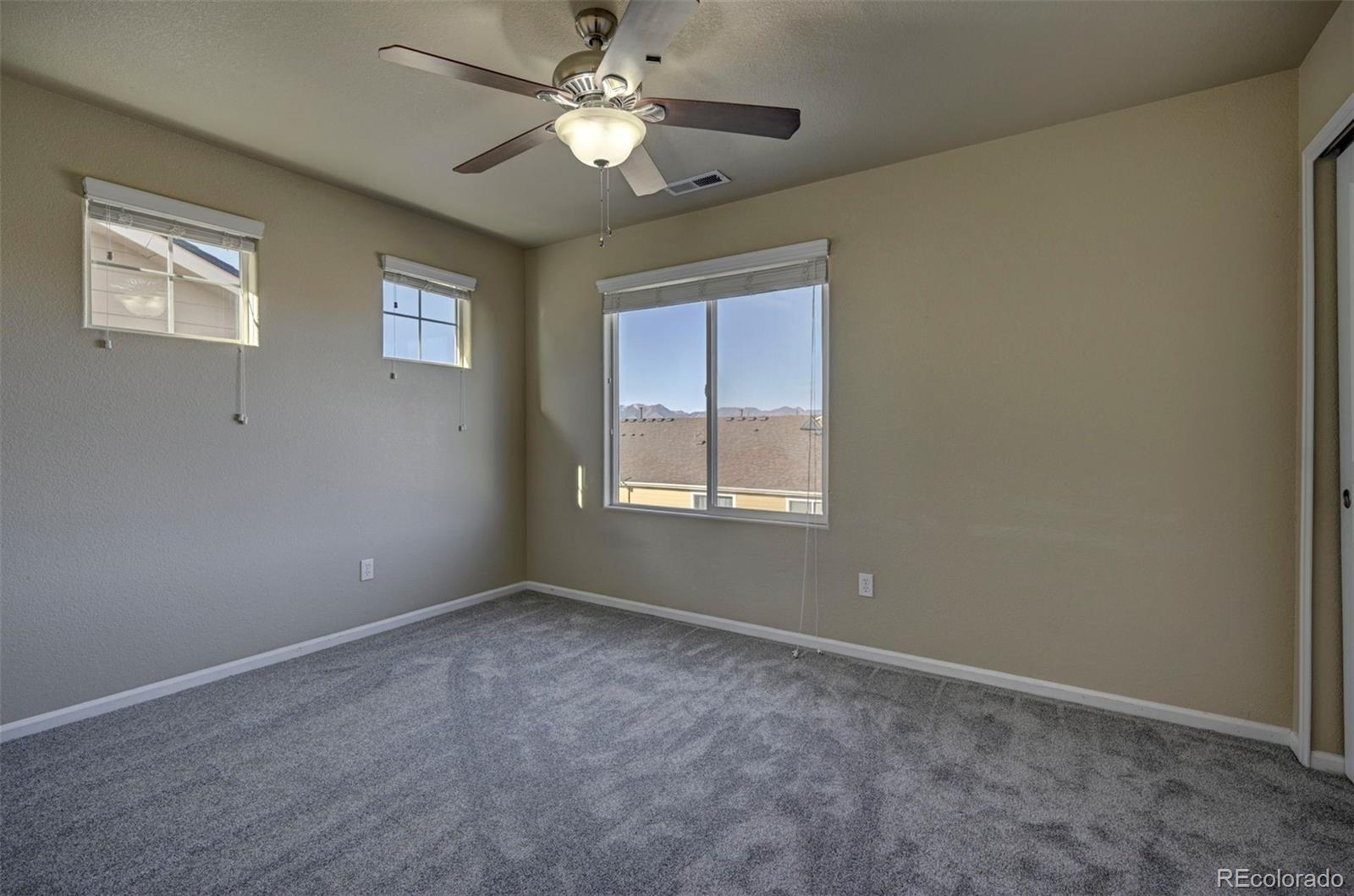 5653 Saint Patrick View Colorado Springs, CO 80923 - Photo 27 of 44