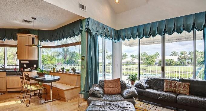 7931 Shelby Circle Boca Raton, FL 33496 - Photo 8 of 19 Photo 8