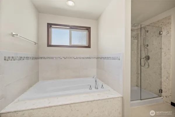 $895,000 | 17004 11th Place West, Lynnwood, WA 98037