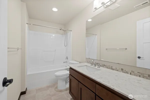 $895,000 | 17004 11th Place West, Lynnwood, WA 98037