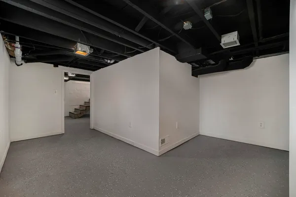 $2,500 | 1007 Mohawk Avenue, Royal Oak, MI 48067