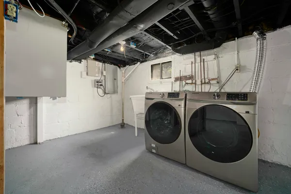 $2,500 | 1007 Mohawk Avenue, Royal Oak, MI 48067