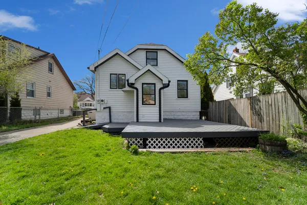 $2,500 | 1007 Mohawk Avenue, Royal Oak, MI 48067