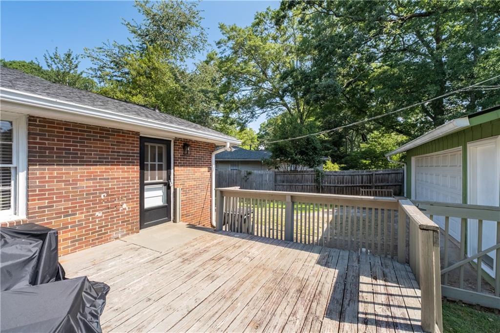 835 Alberson Court Decatur, GA 30033 - Photo 32 of 51