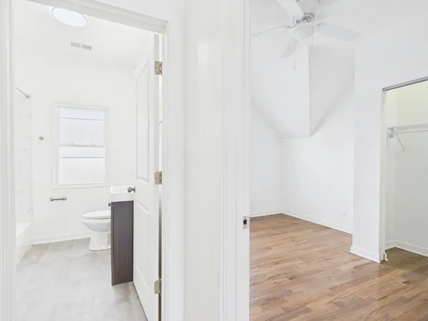 $1,850 | 398 West Lincoln Highway, Unit 4, Chicago Heights, IL 60411